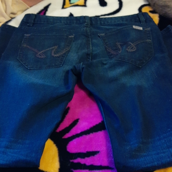 Size 30 Cruel Jeans - Picture 2 of 2